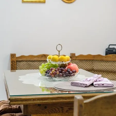 Bird Lamp Luxury Bacvice, 公寓