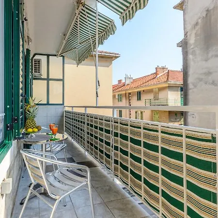 Bird Lamp Luxury Bacvice, Apartman